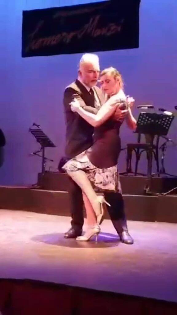 María Alejandra Riva exhibición de tango