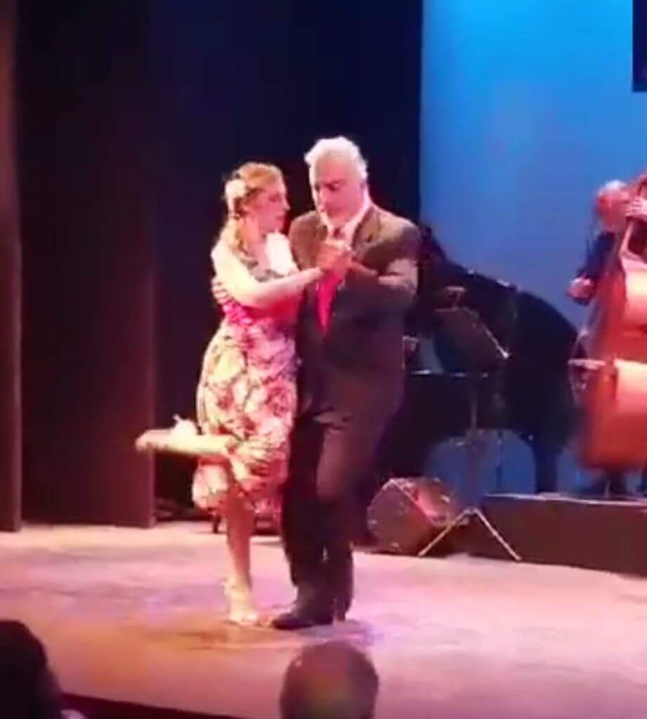 María Alejandra Riva exhibición de tango